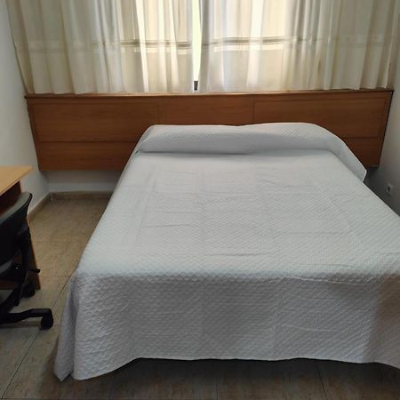 Hostal Jose Luis Brunete Zewnętrze zdjęcie