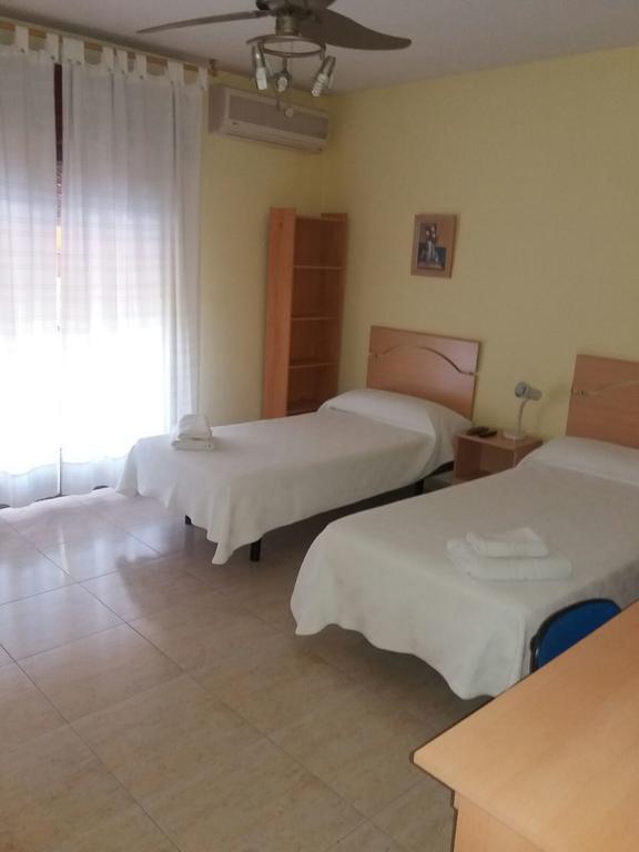 Hostal Jose Luis Brunete Zewnętrze zdjęcie