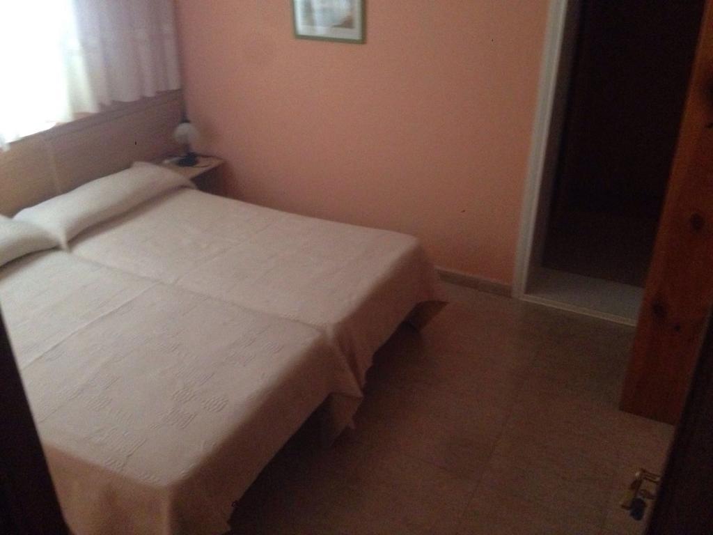 Hostal Jose Luis Brunete Zewnętrze zdjęcie